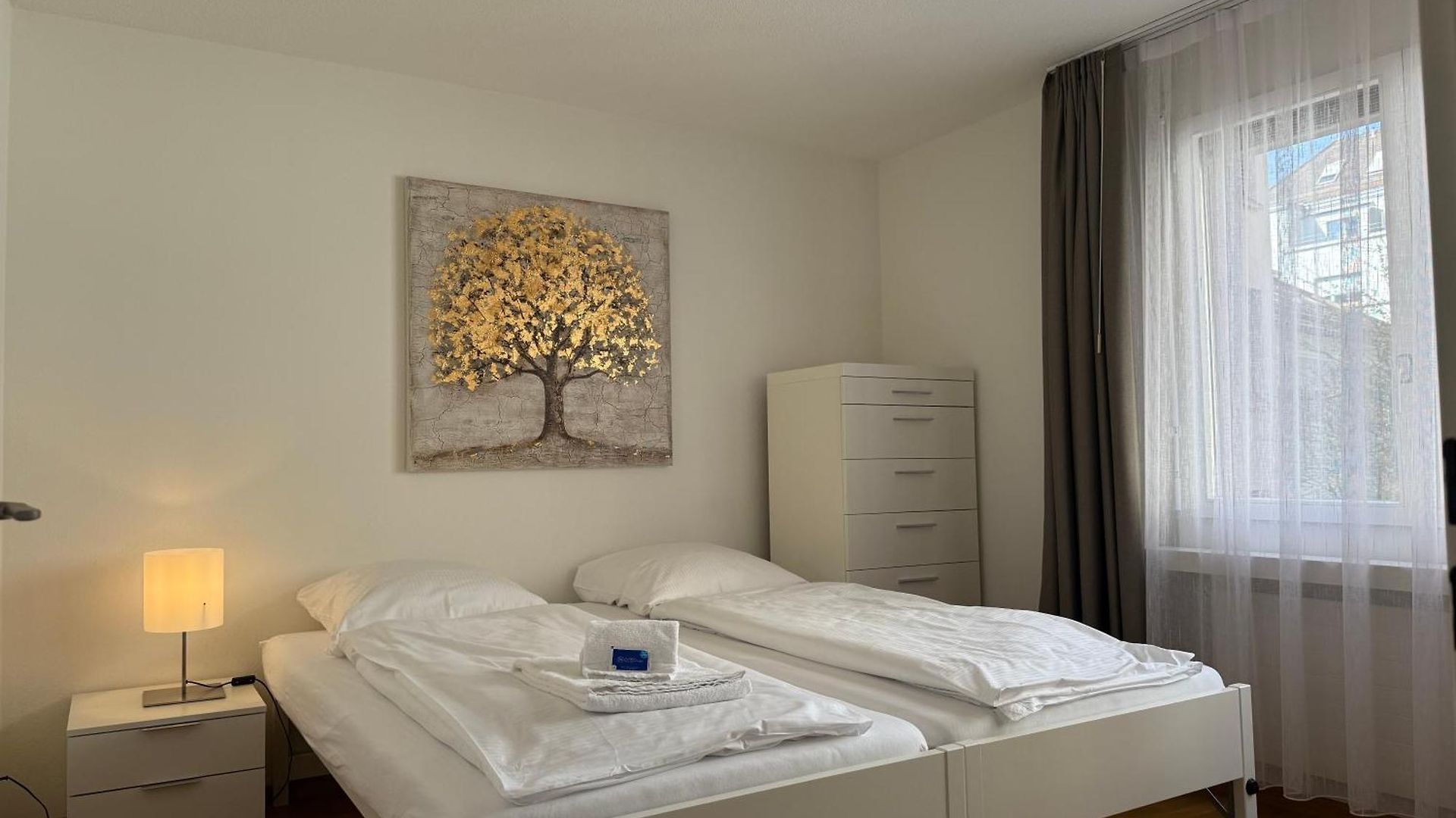 Great 2 Bedroom Flat In The Center - Mainau 12 *