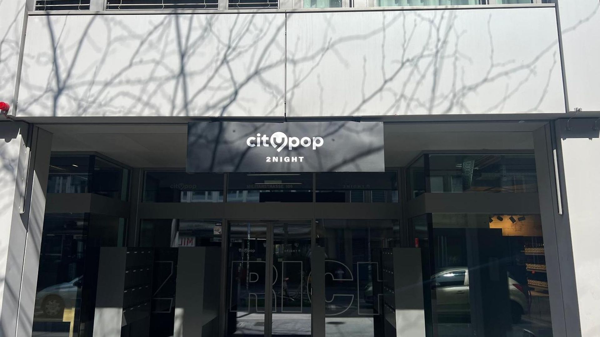 Apartment Pop 2night - Self Check-in Zurich