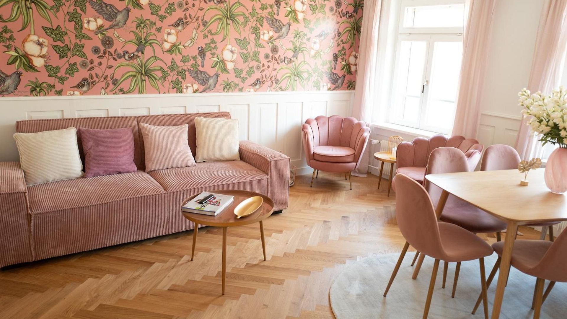 Rose - Kreis 6 Apartment
