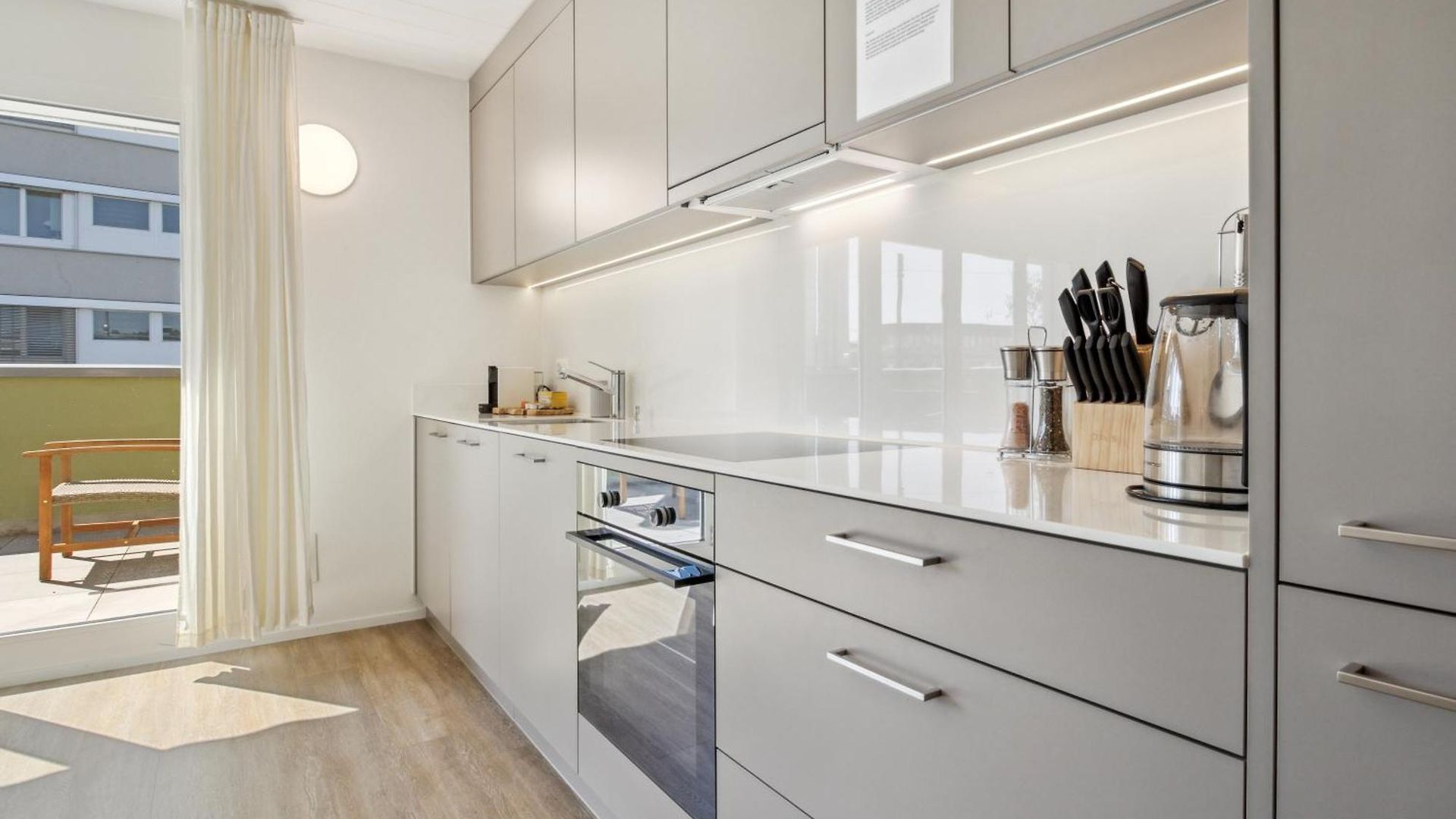 Up&great - Chic Urban Homes Apartment