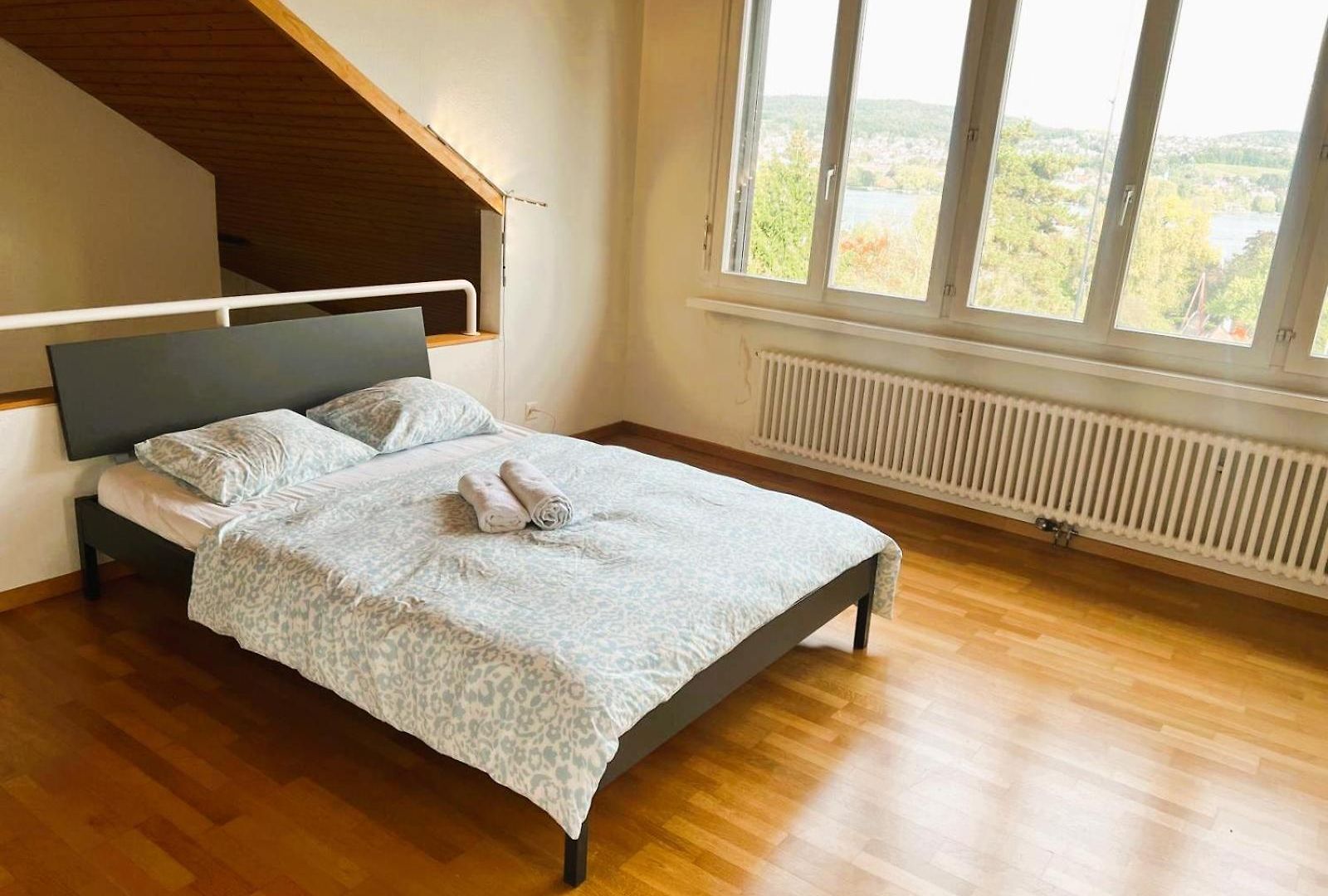 Zurich Center Flats With Balcony - Rigid Apartment Zurich