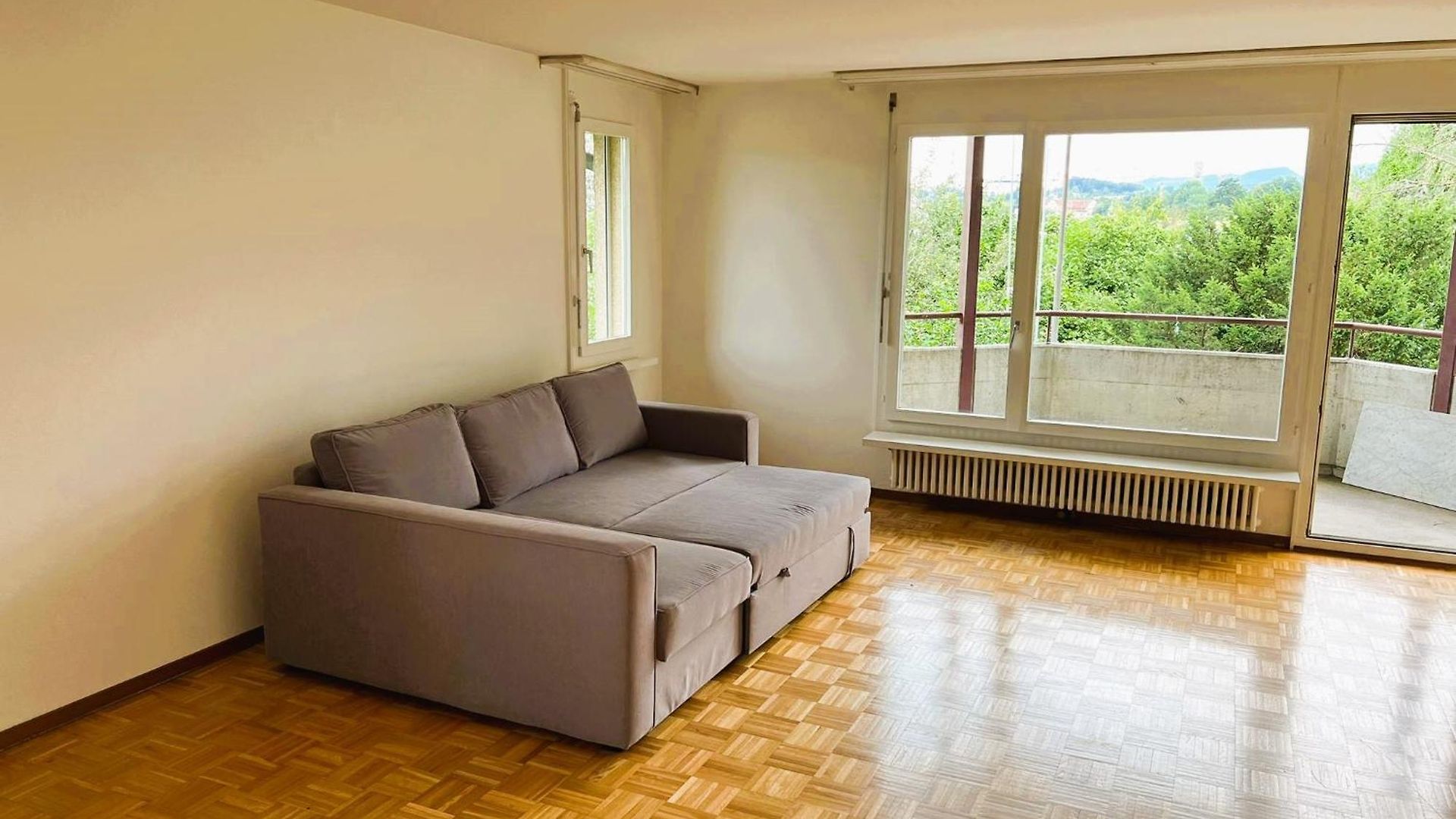 Zurich Center Flats With Balcony - Rigid Apartment *