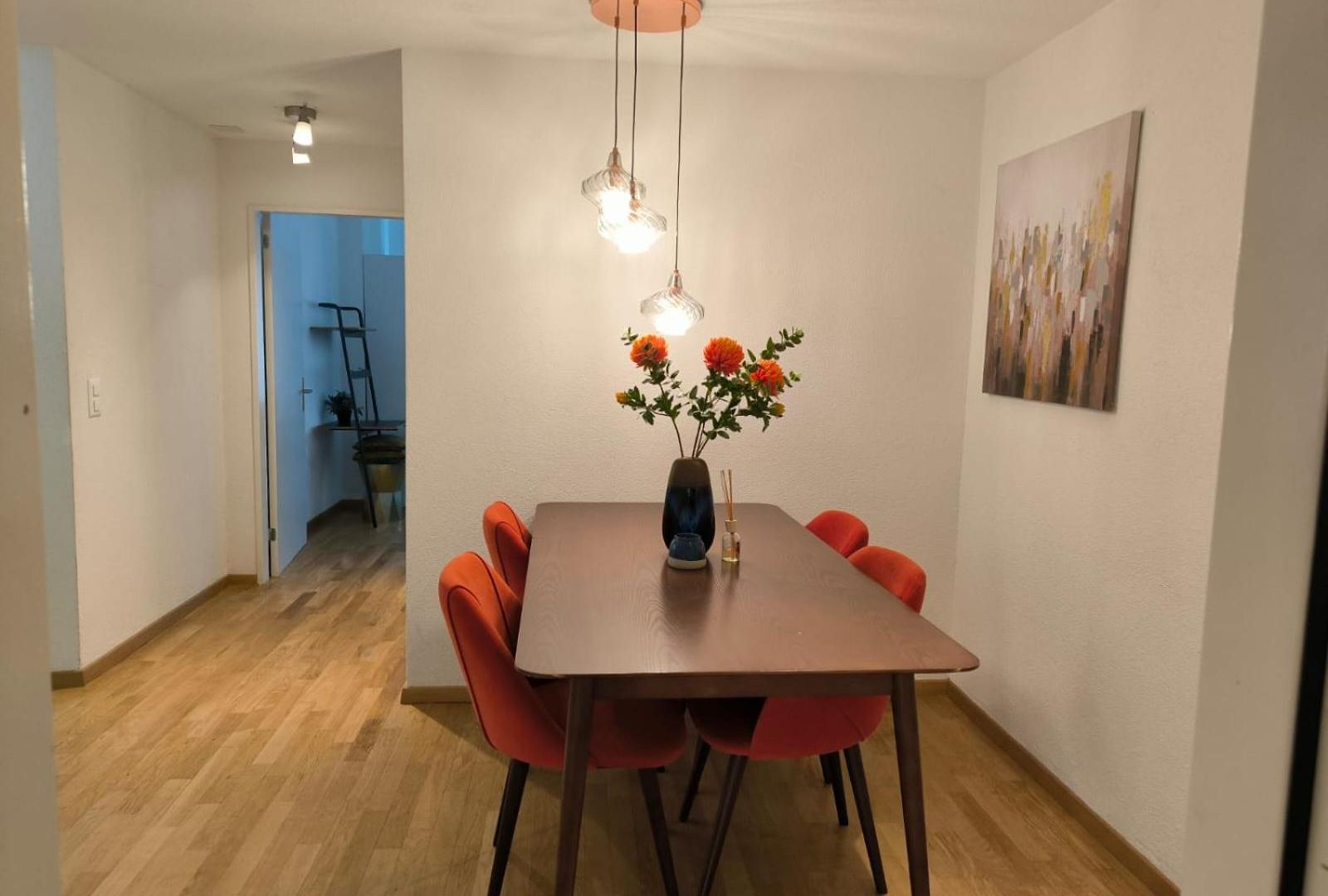 In West-eichbuehlstr 62-68 Zurich