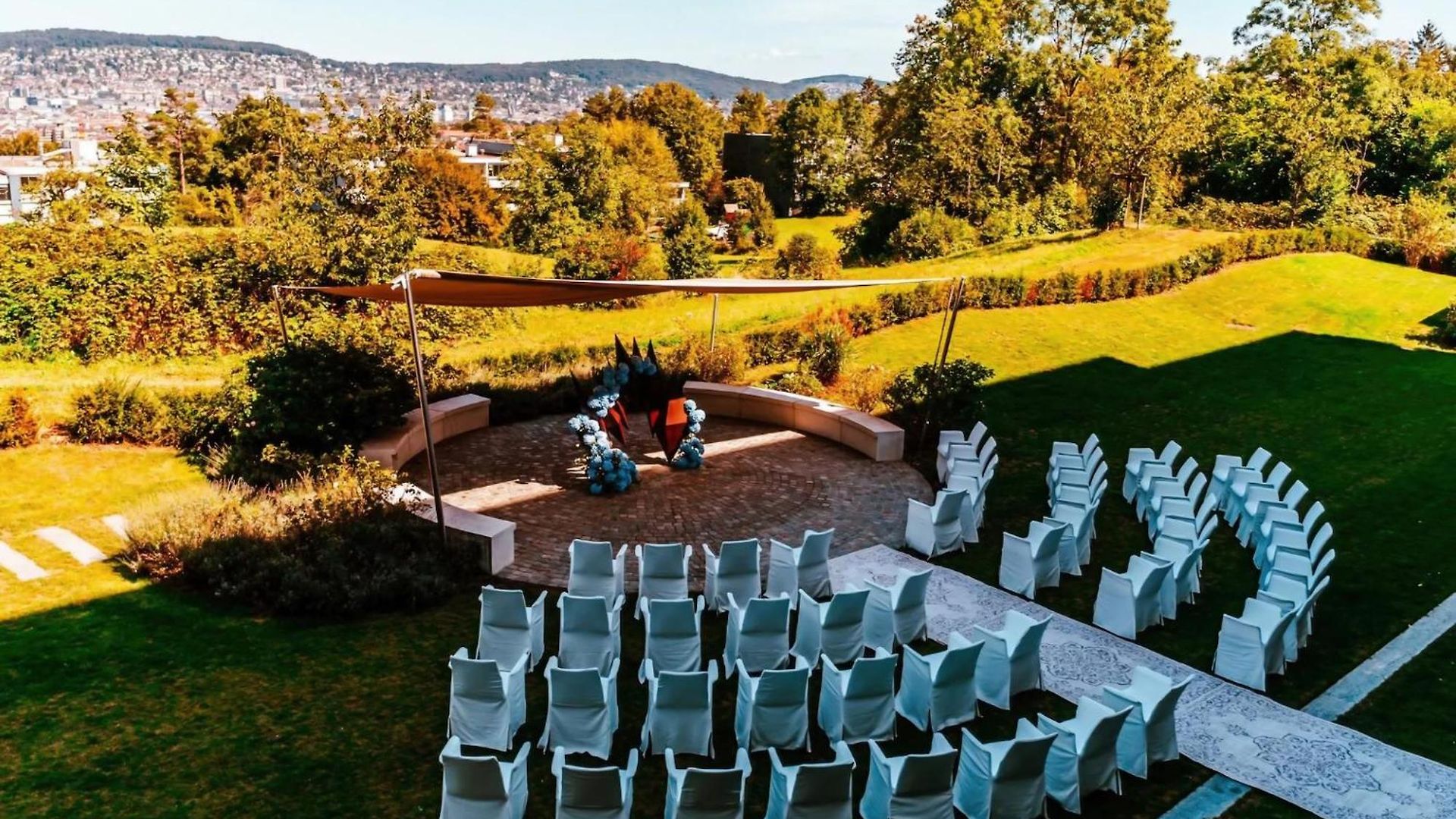 Hotel Five - Luxury