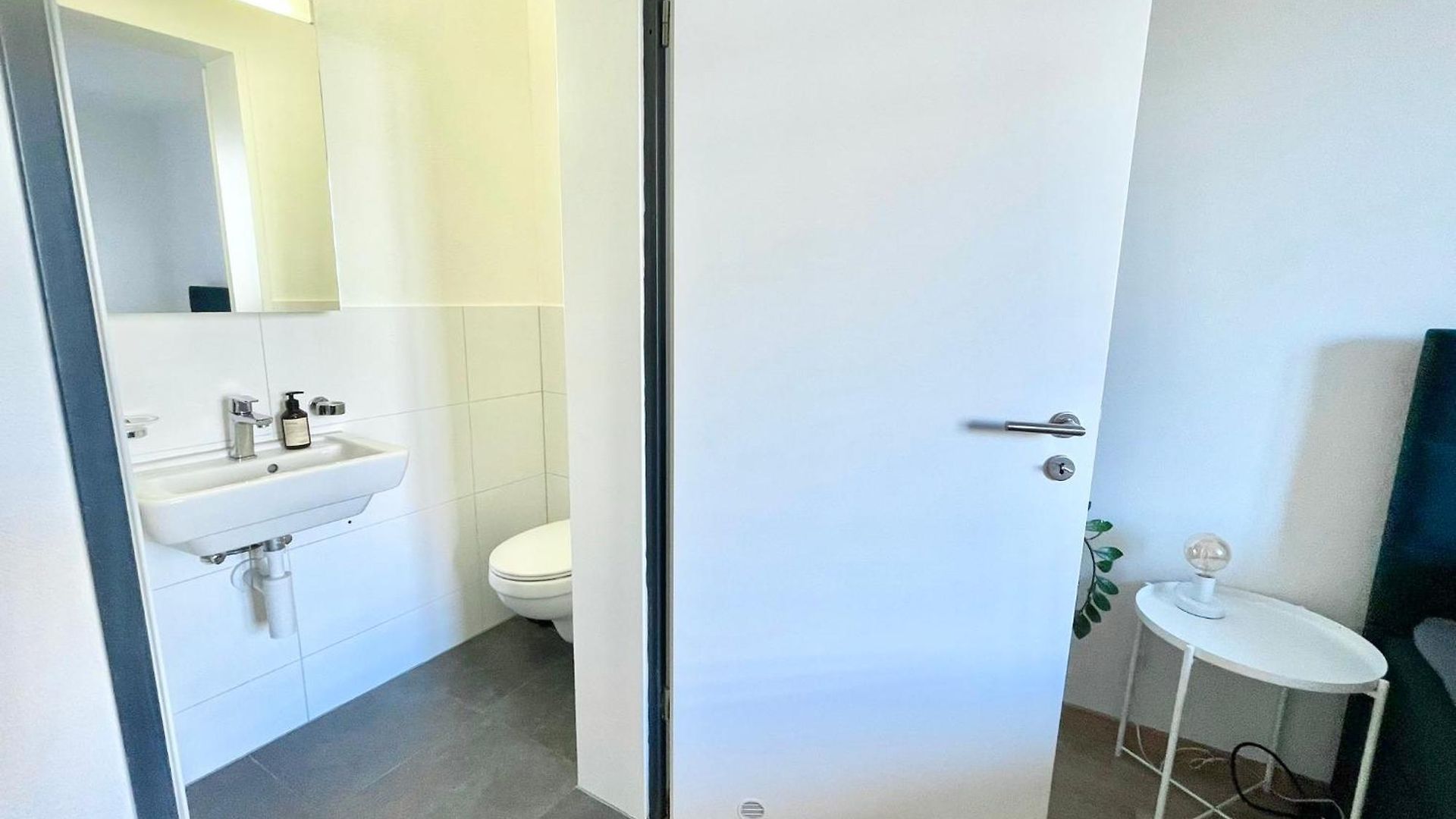 Apartment In Zurich! *