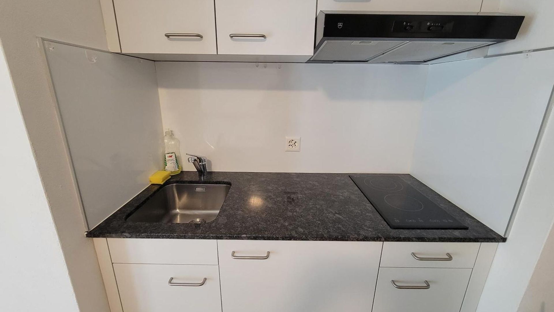 Apartment Center Downtown Next To Hb Main Train Station Neu - Self Checkin