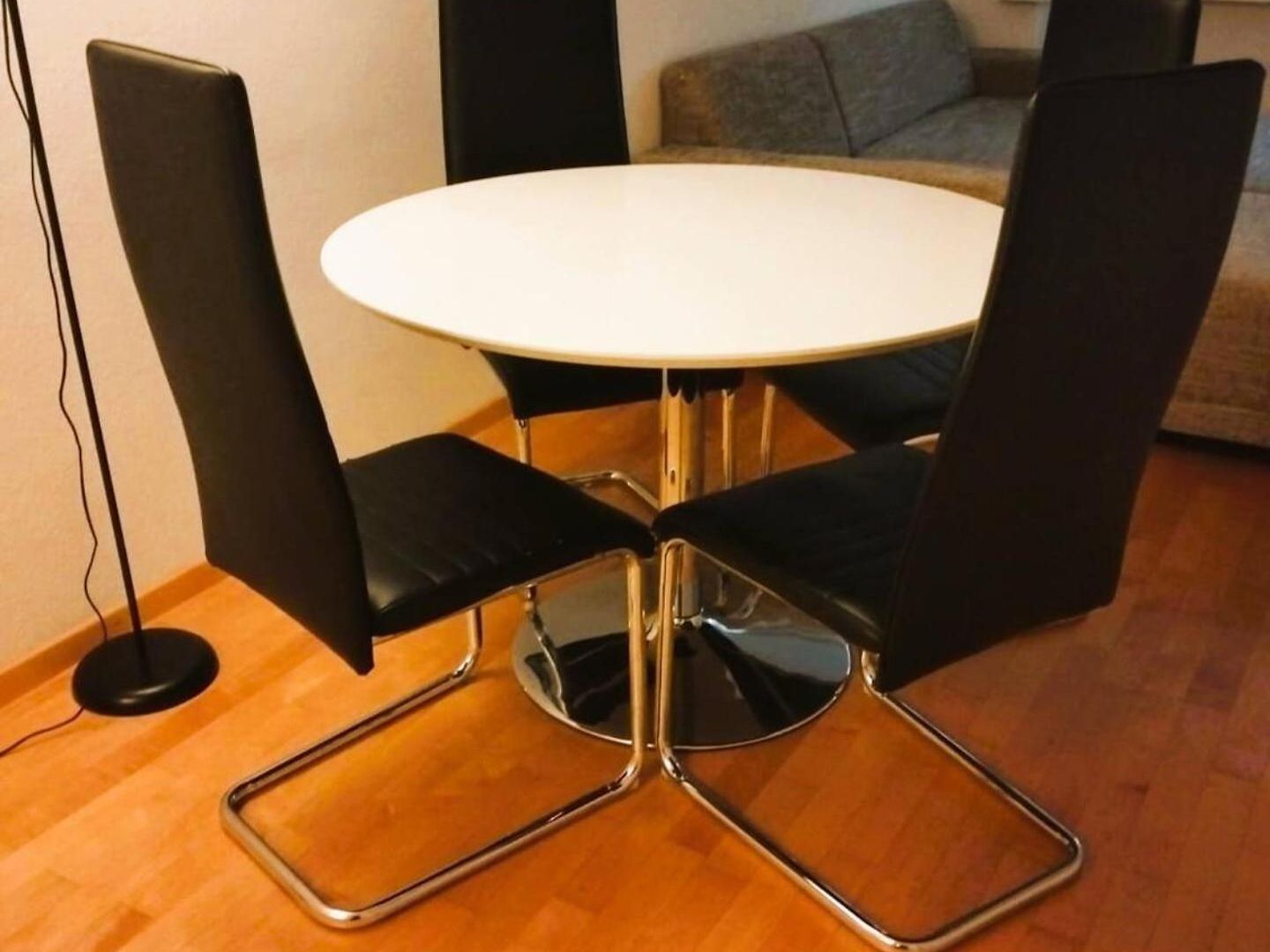 New Cozy 2 In Old Town Center Renn - Self Checkin Apartment *