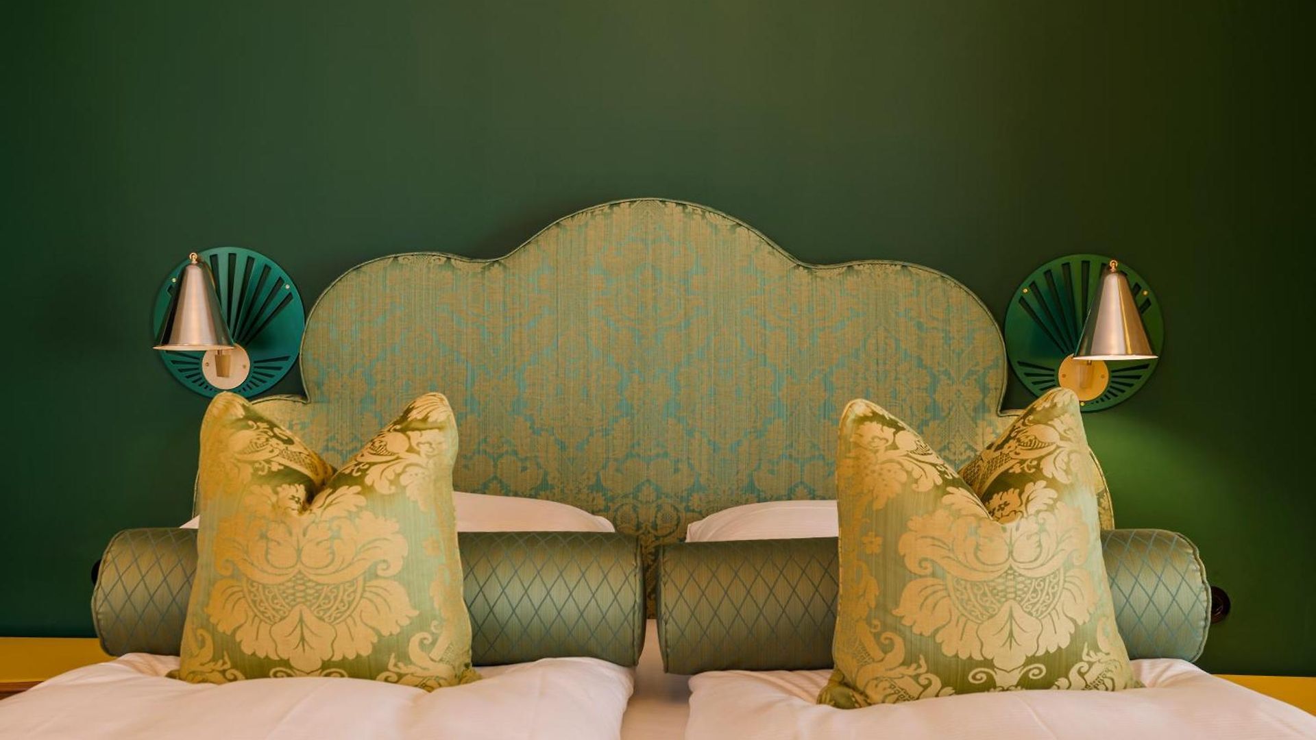 Europe Hotel 4*