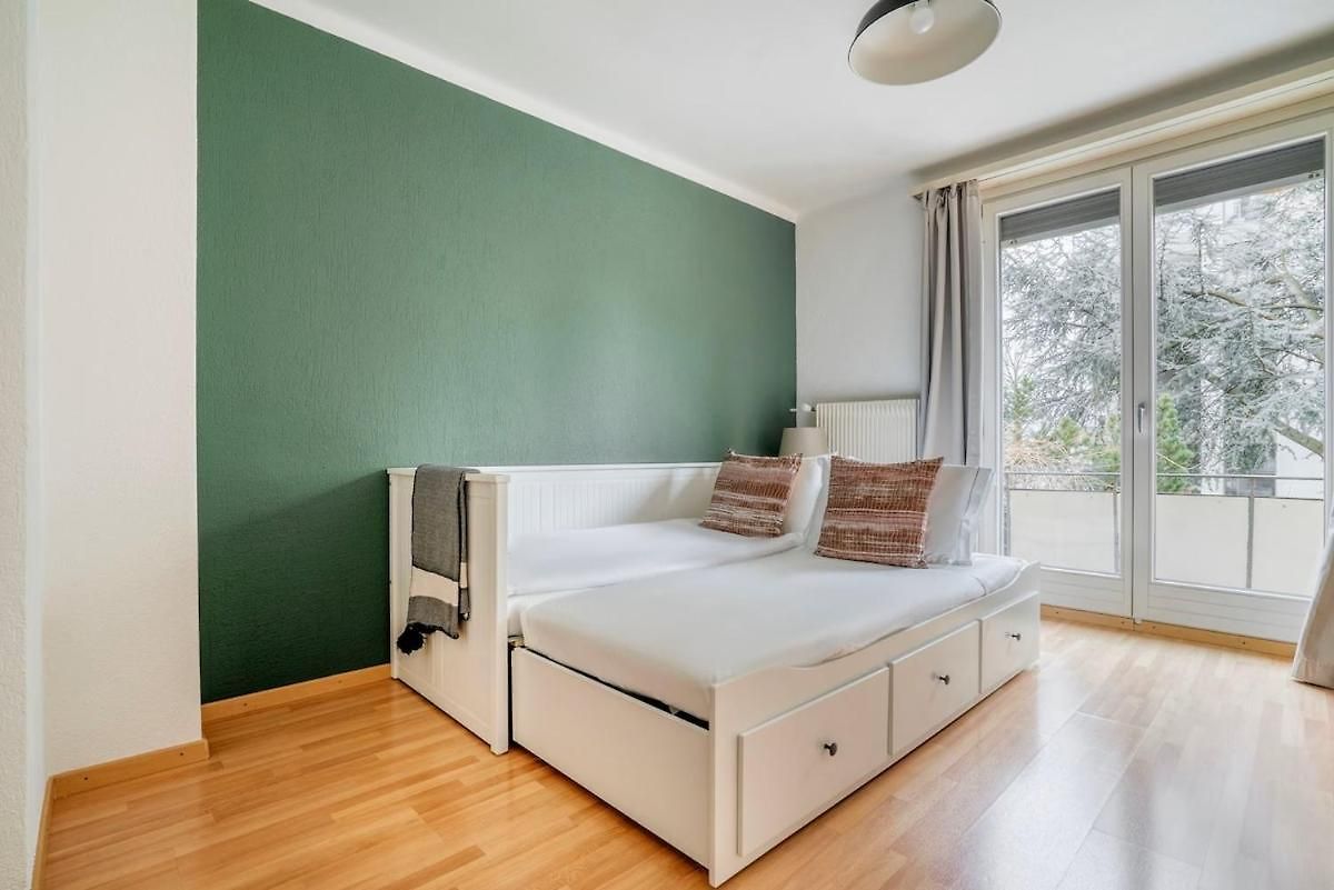 Olive - 90 Qm, 3 Schlafzimmer, Balkon & Moderne Kueche *