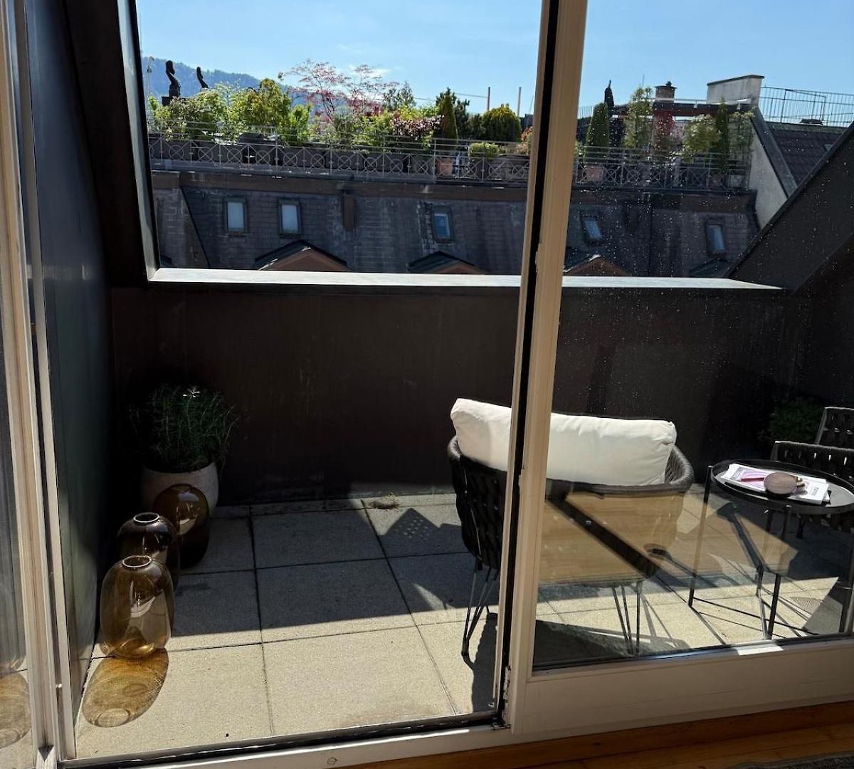Maison Zueri Apartment