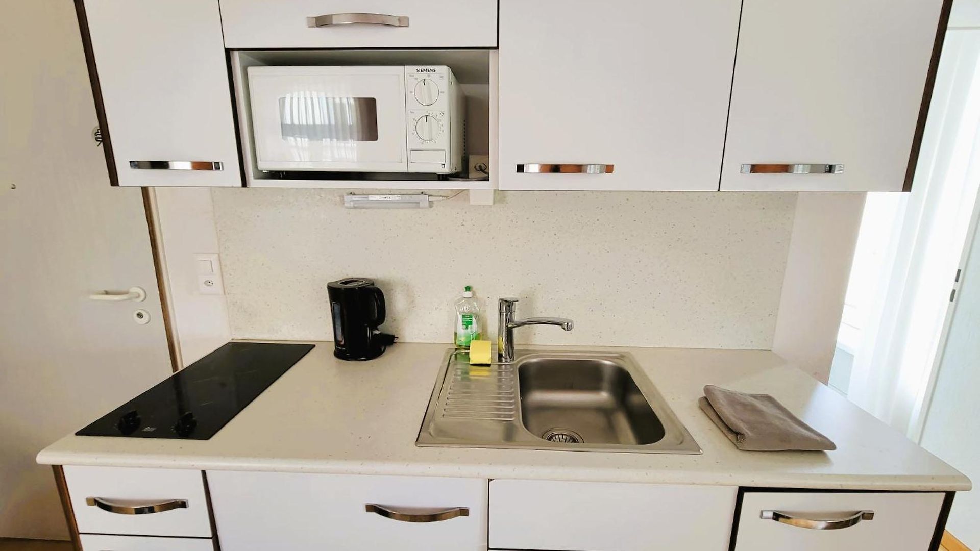 Renovated Near Sees - Self Checkin Apartment *
