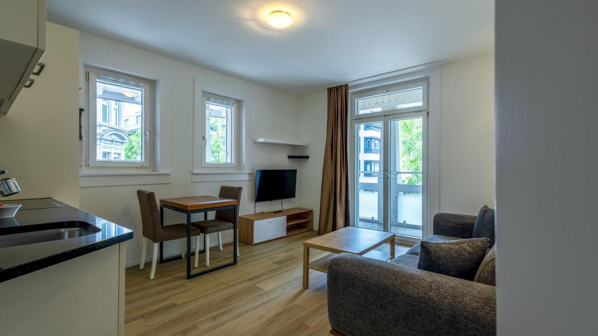 Luxury By Livingdowntown Apartment *