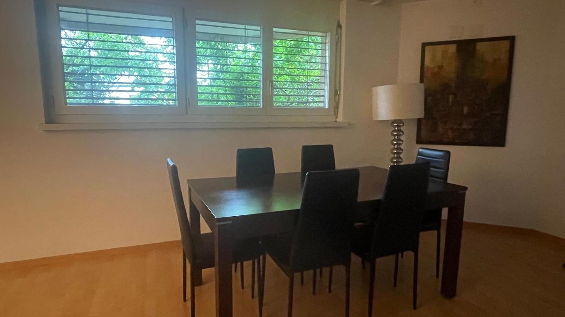 Apartment Centrally Located, Spacious Modern *