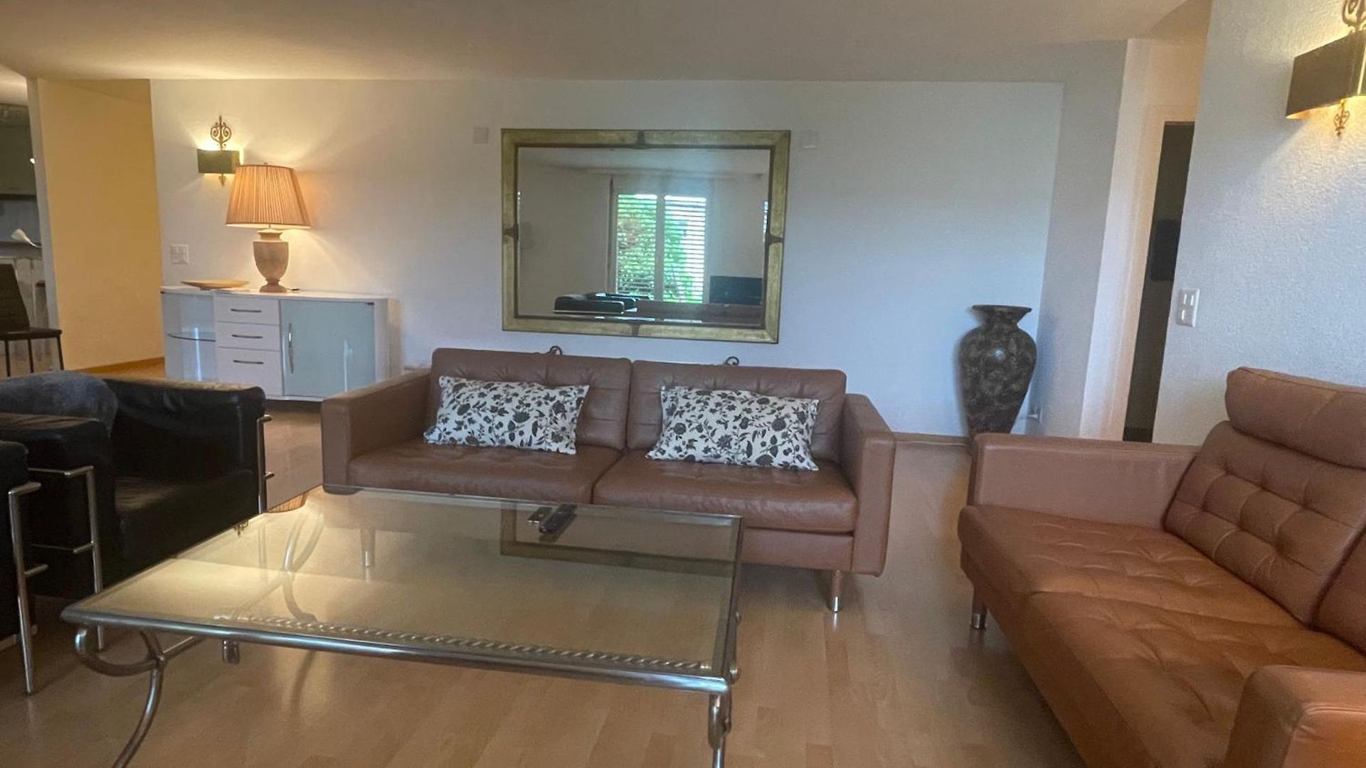Centrally Located, Spacious Modern