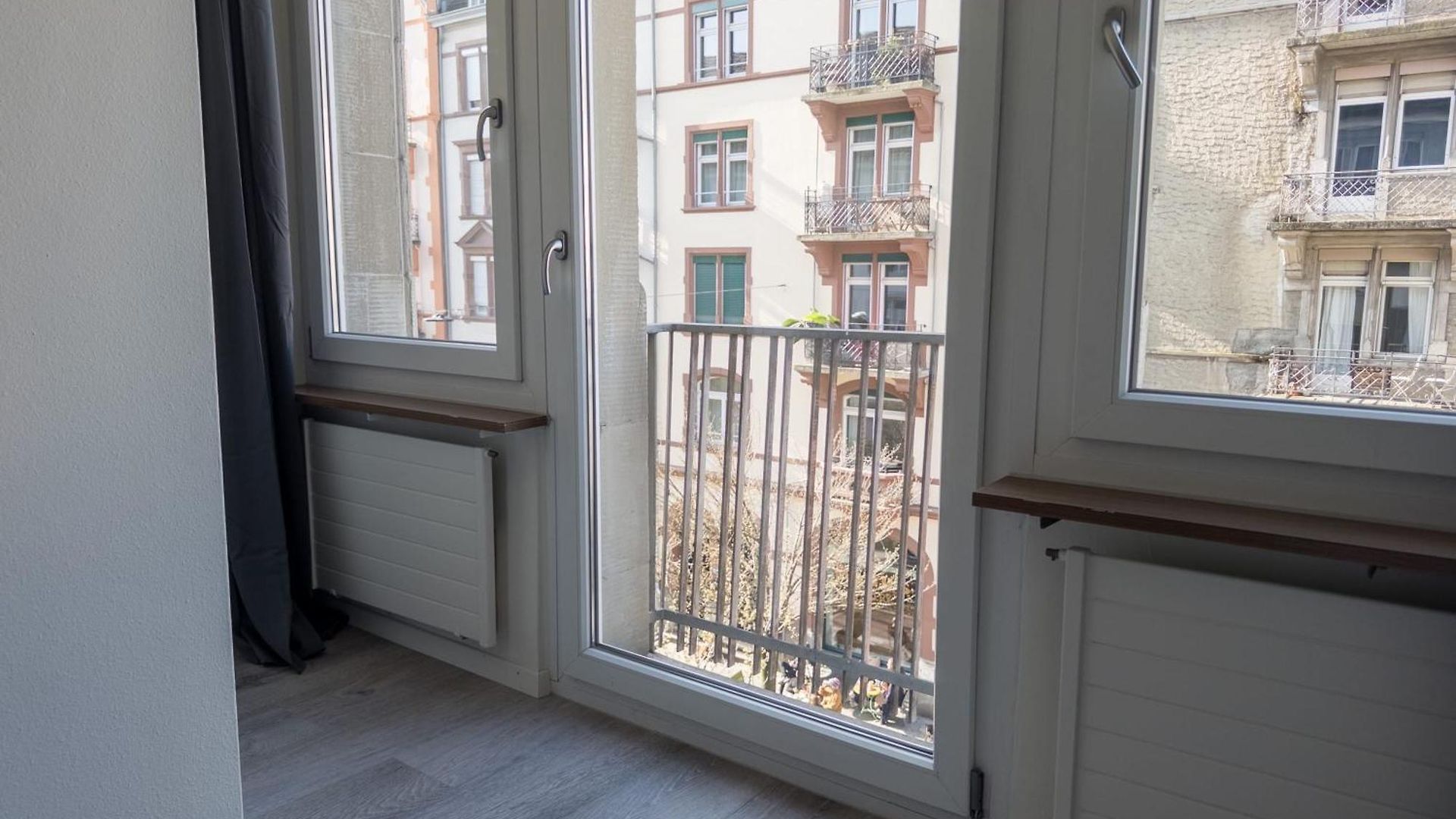 Cozy With Balcony In The Be37 * Zurich