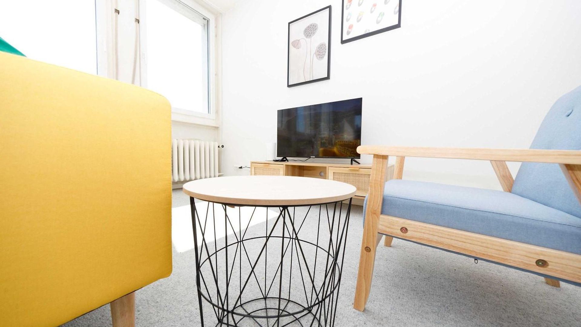 Basic & Cozy & Walkable Apartment