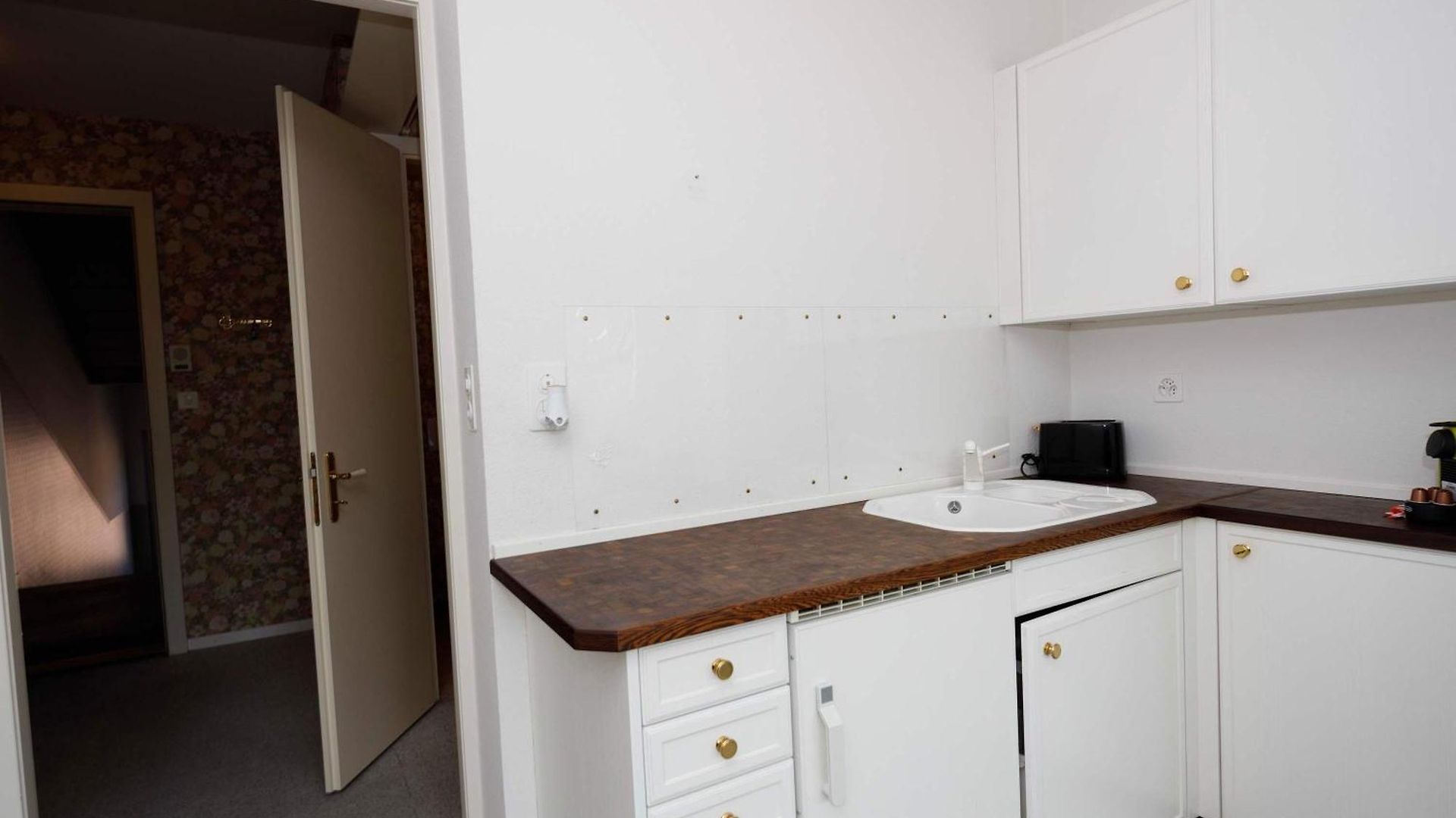 Basic & Cozy & Walkable * Zurich