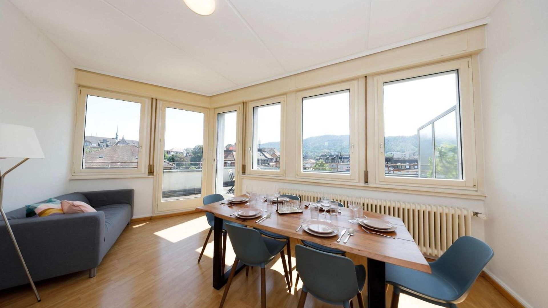 Spacious Huge Terrace&views