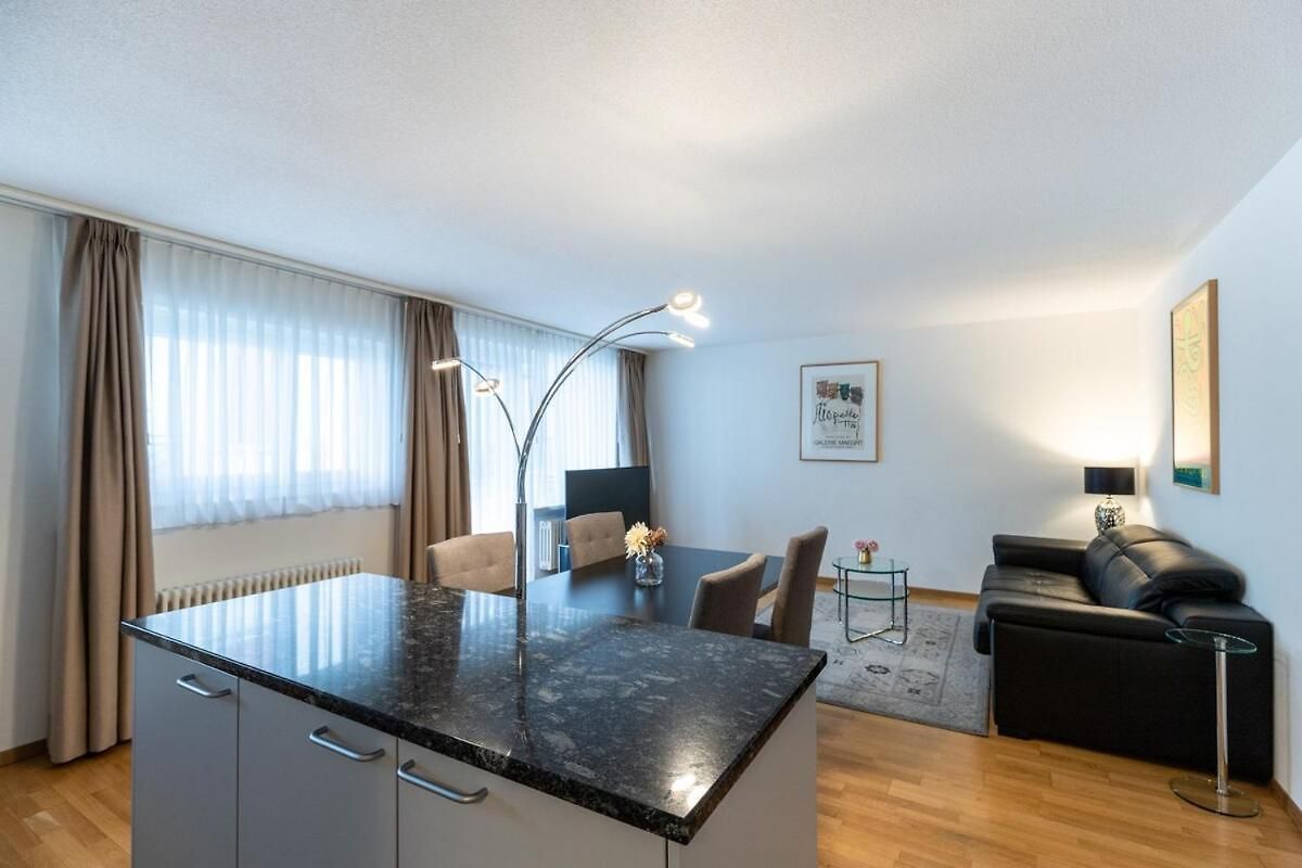 Apartment 1br Near And Very - Hoesch 13