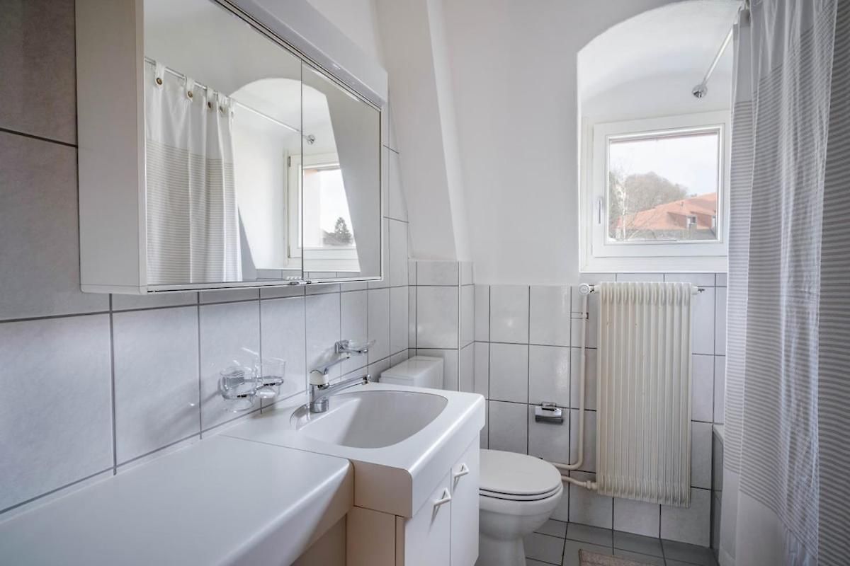 Azure · Wipkingen Apartment Zürich
