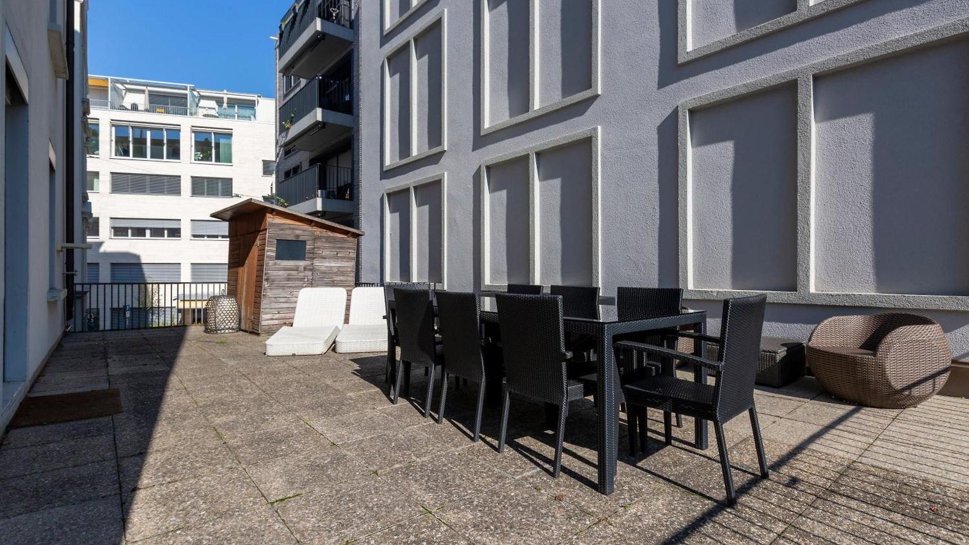 Kaya Diamond - 2br With Huge Terrace