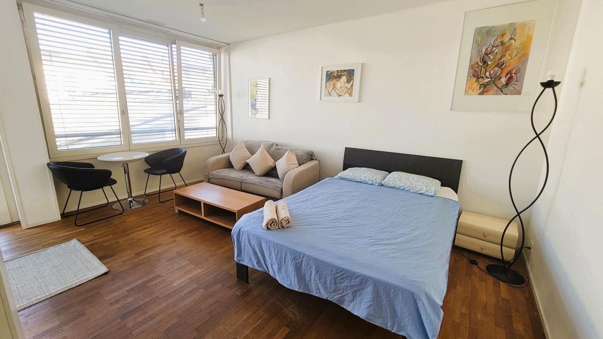Apartment Stylish With Balcony Self Check-in A Hoh