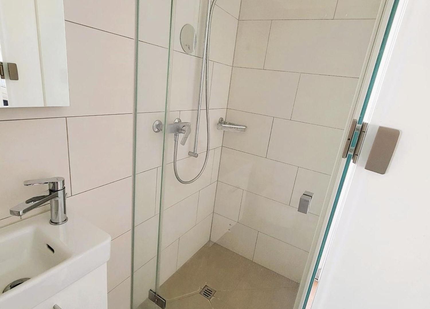 Apartment Stylish With Balcony Self Check-in A Hoh *