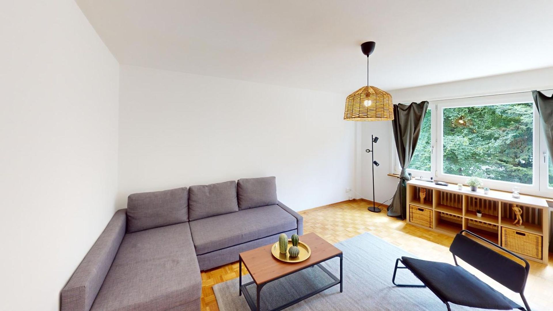 Apartment Cozy With Balcony In Zurich