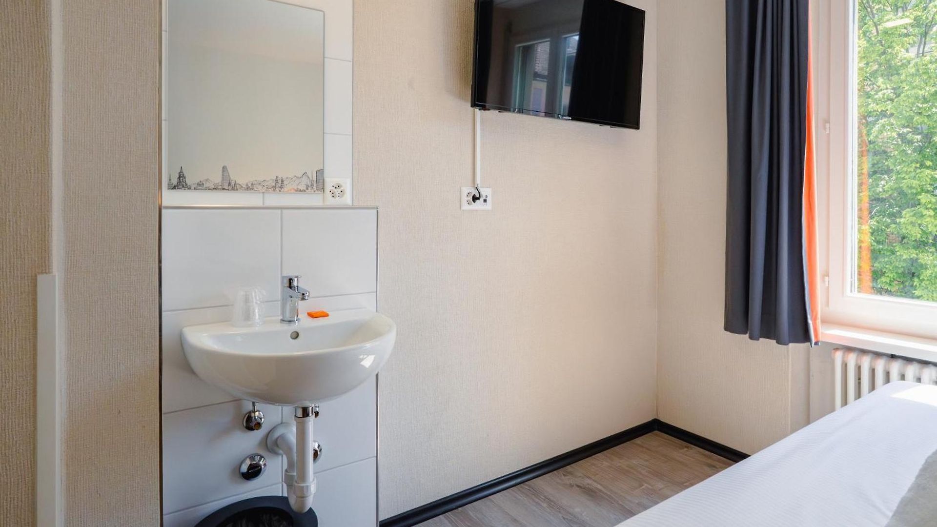 Hotel Easyhotel Main Station Zurich
