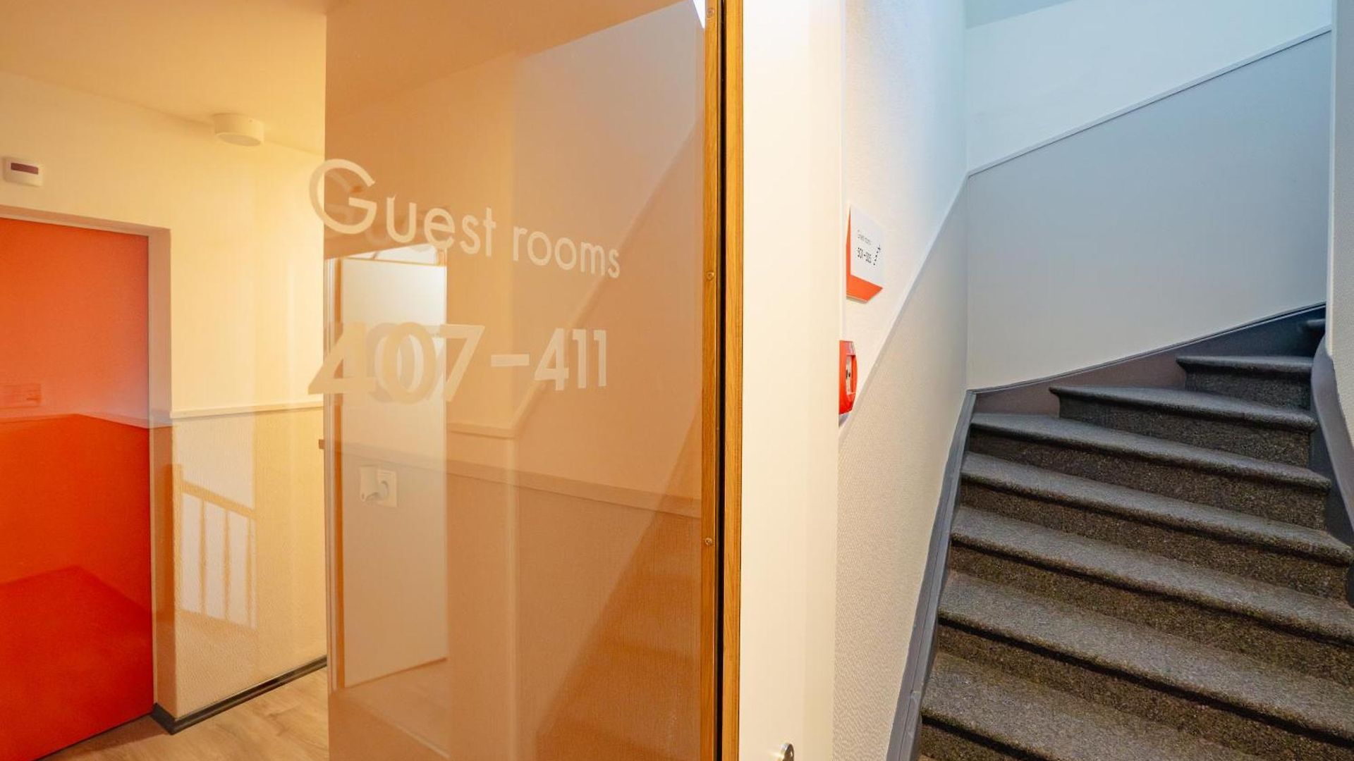 Easyhotel Main Station Hotel