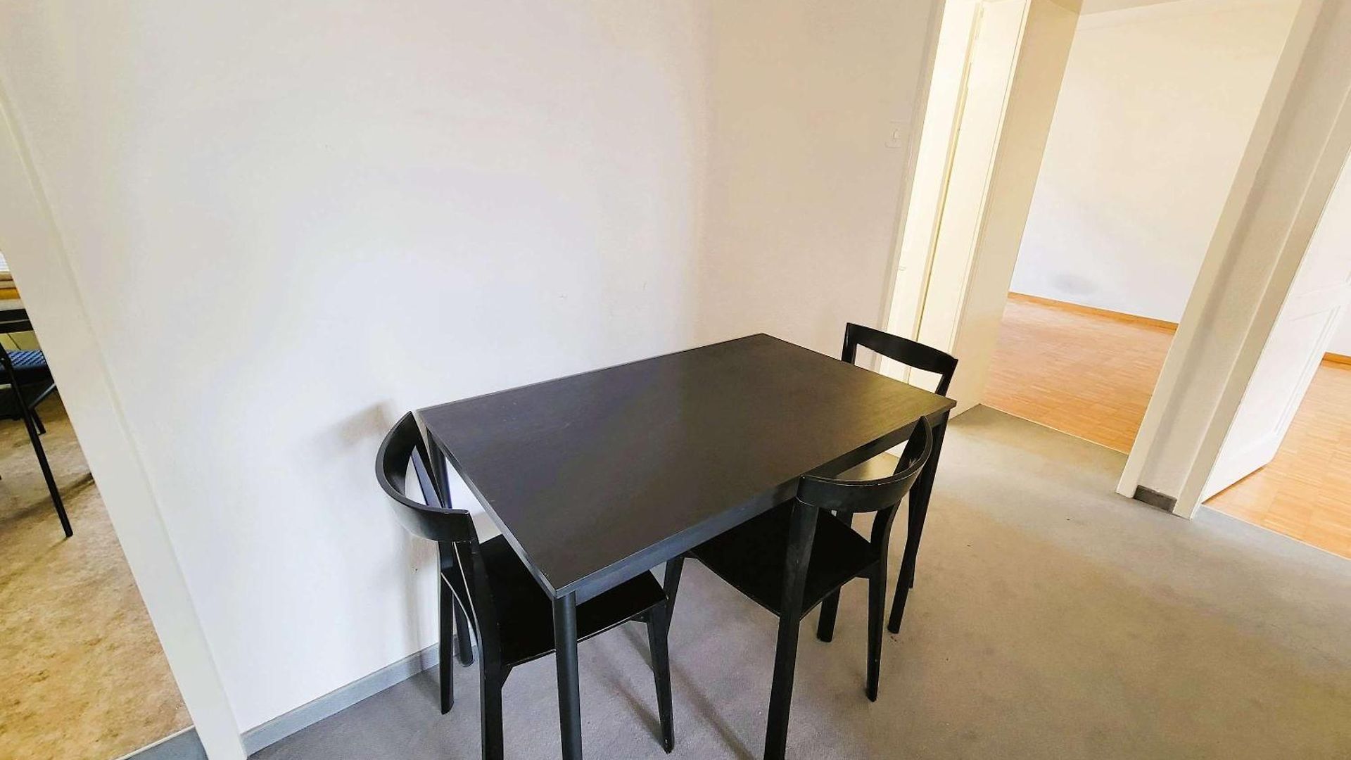 5 Bedroom Center With Balcony Dorf - Self Checkin