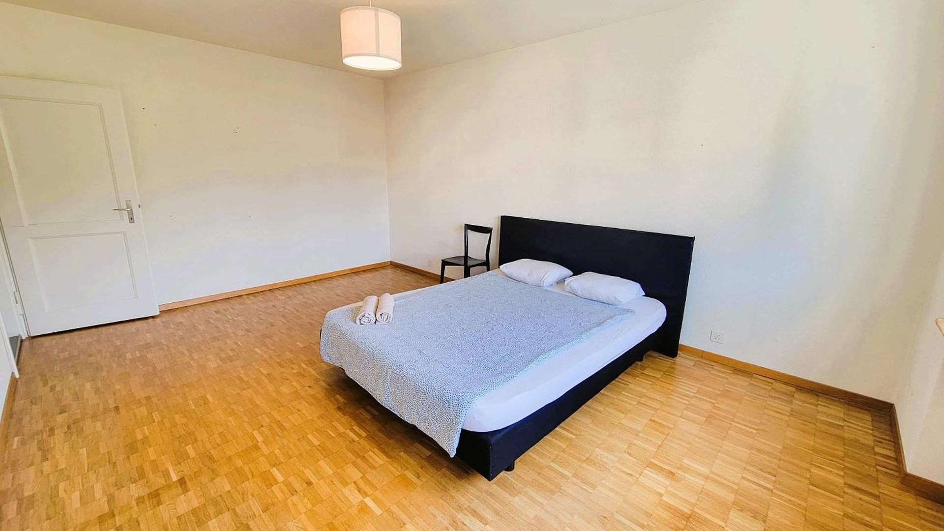 5 Bedroom Center With Balcony Dorf - Self Checkin