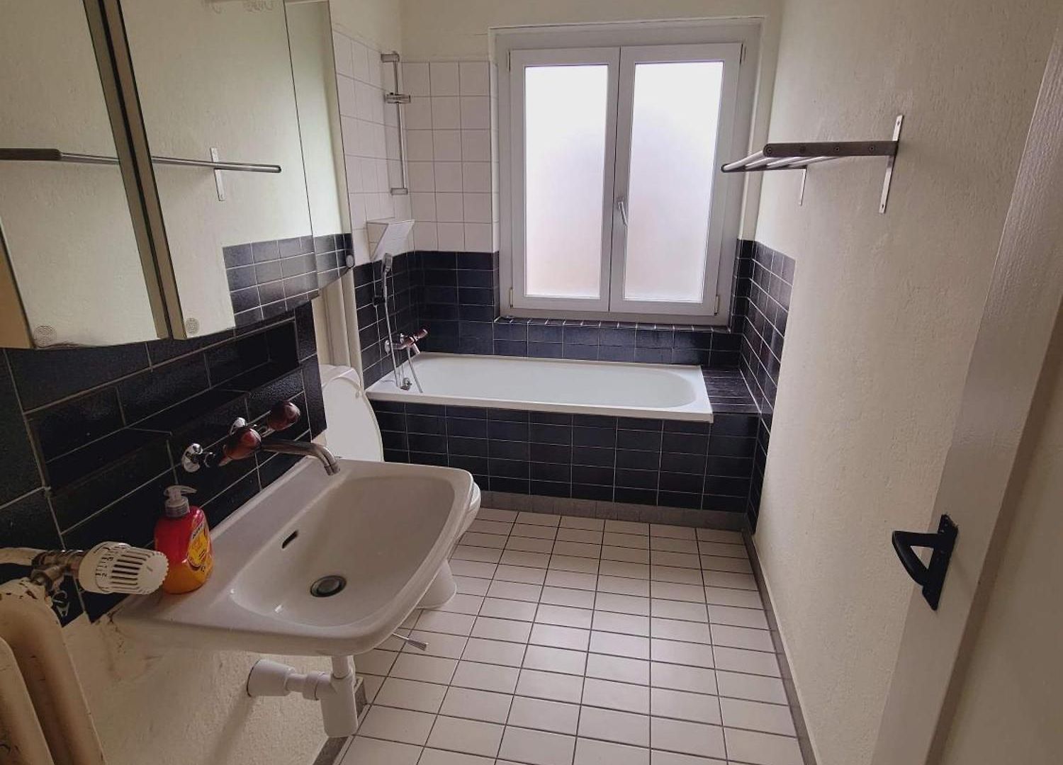 5-bed Huge Flat In - Schurgi - Self Checkin Apartment