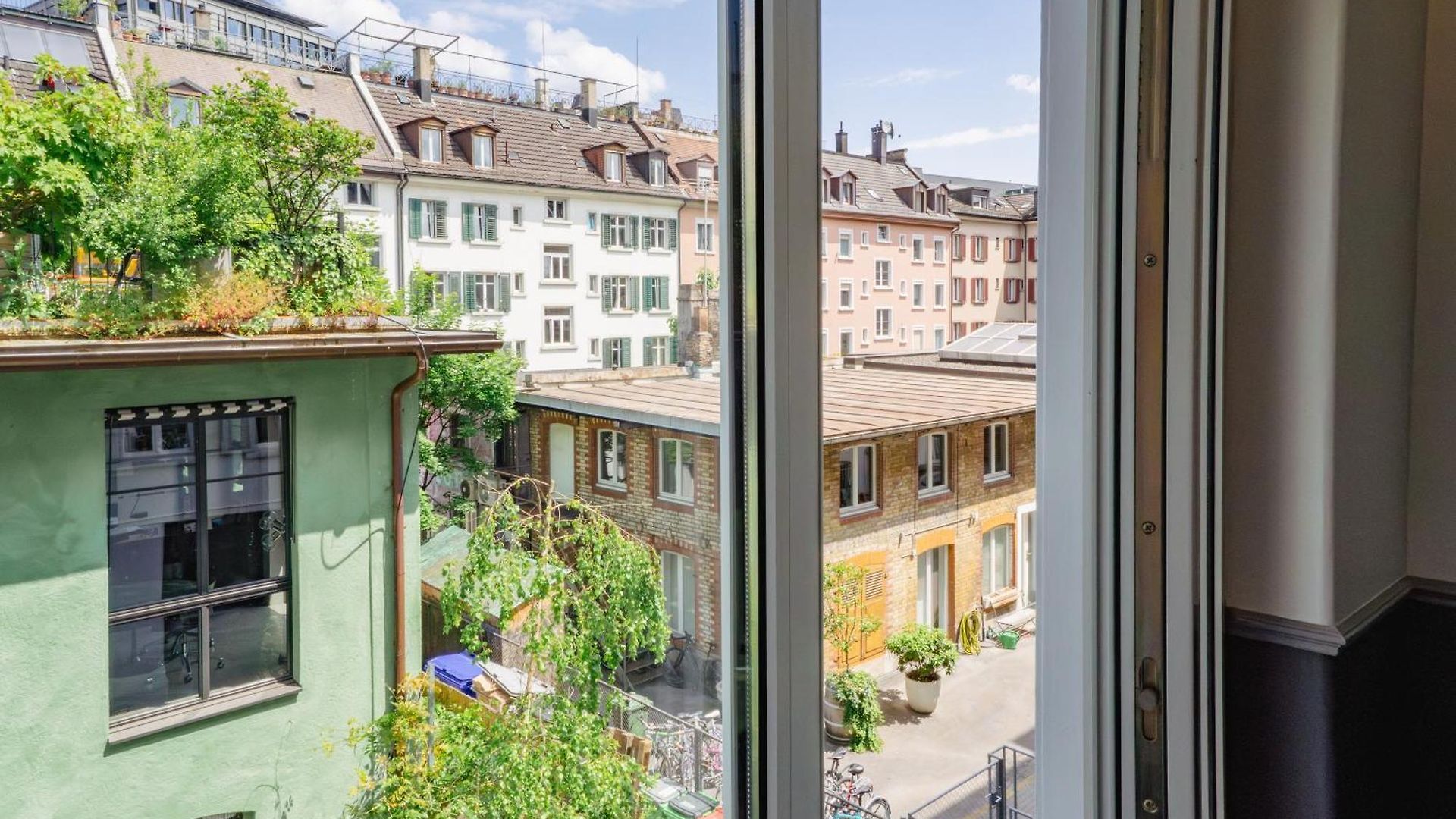 Easyhotel Centre