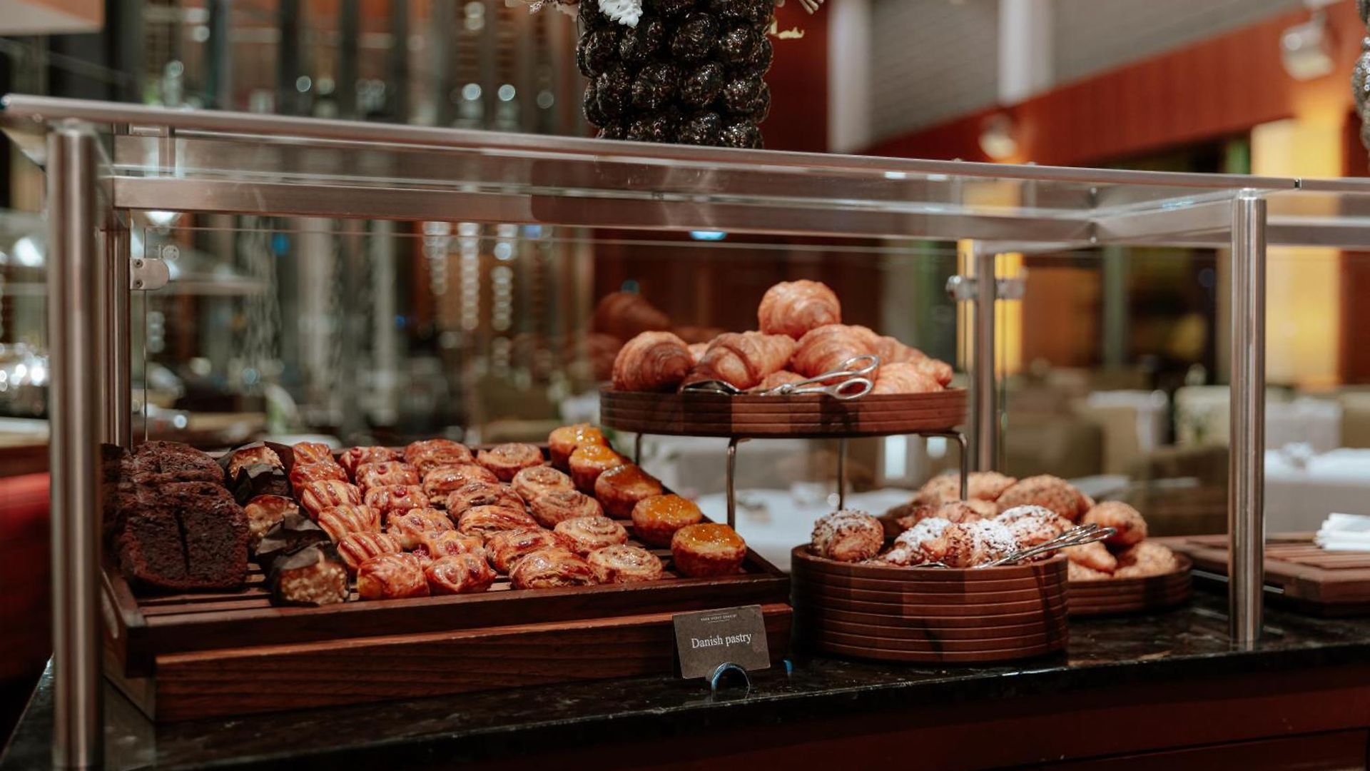 Park Hyatt – Center Luxury