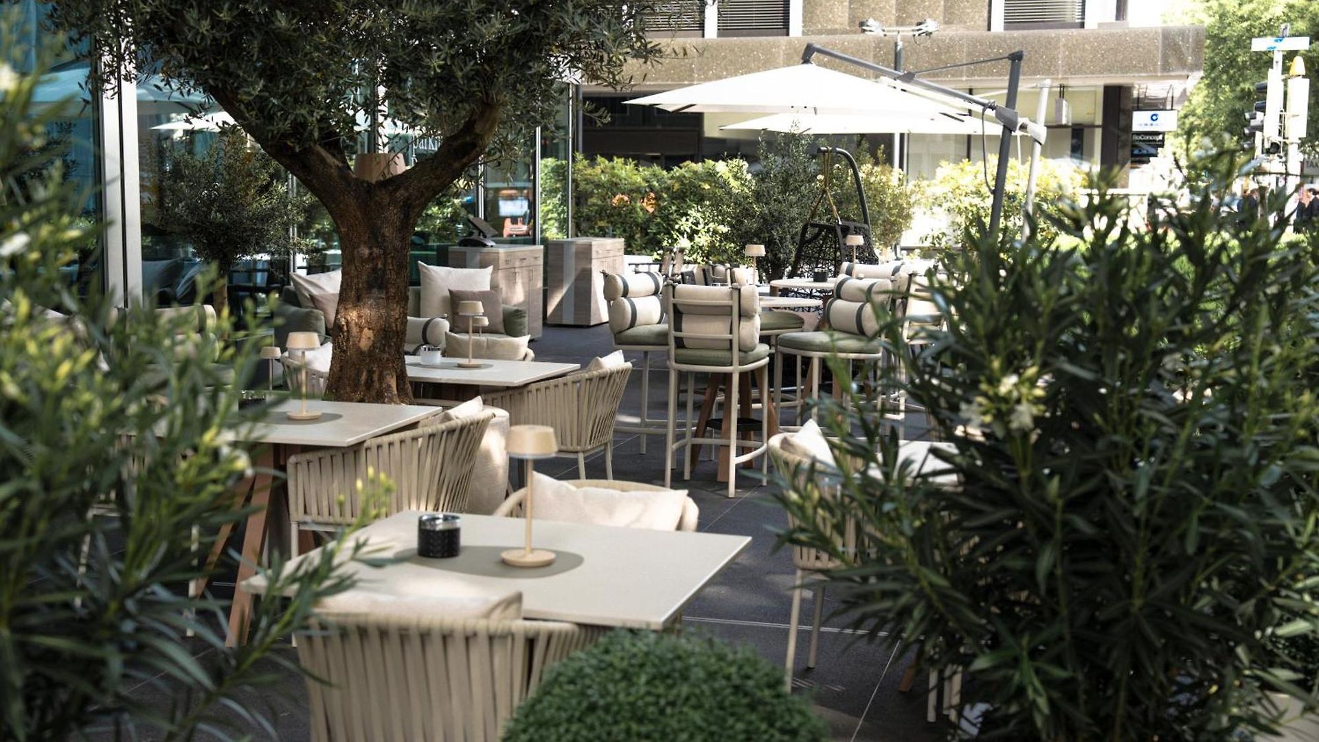 Park Hyatt – Center Luxury Hotel