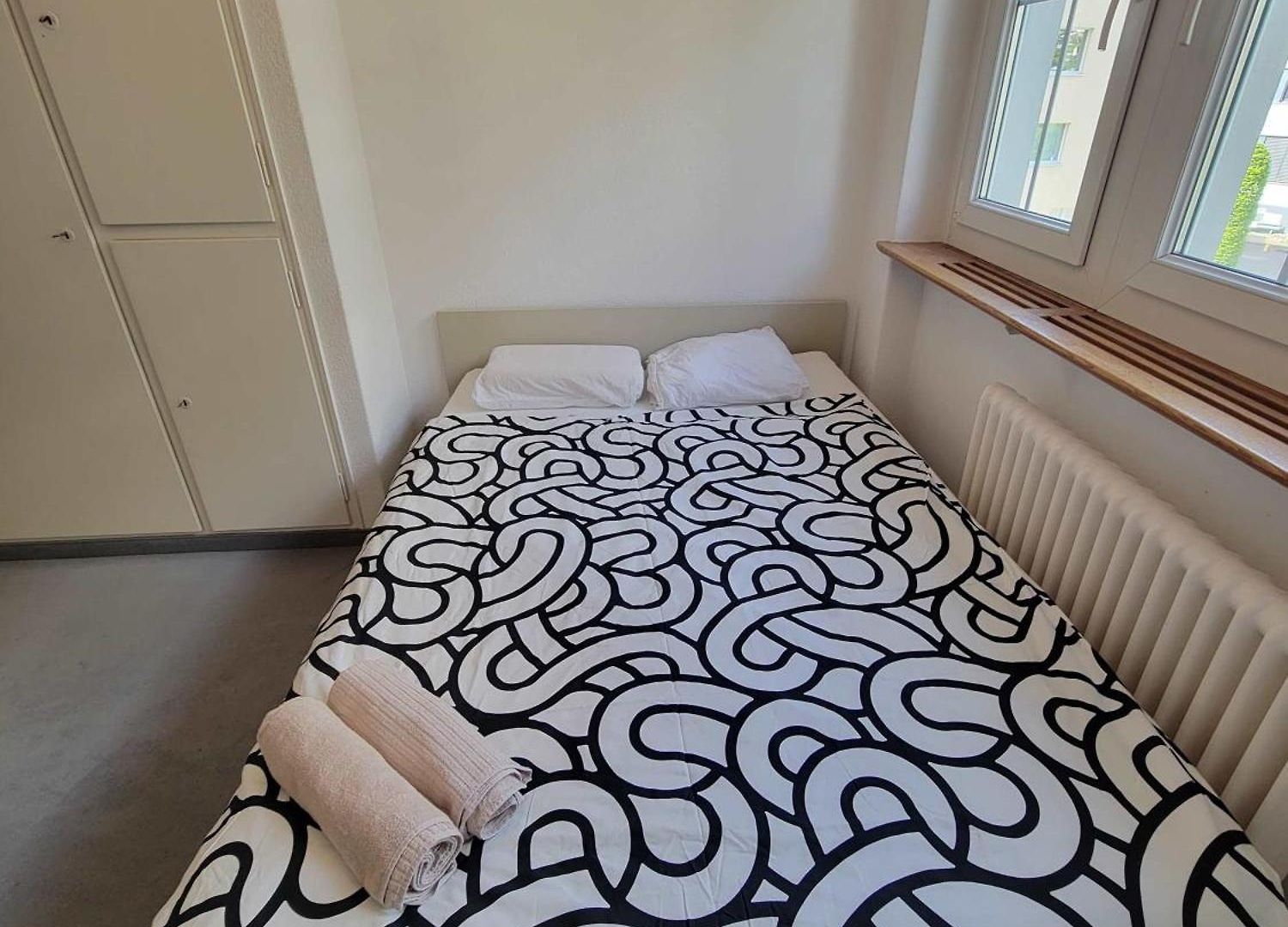 Apartment 5 Bedroom Center With Balcony Dorf - Self Checkin *