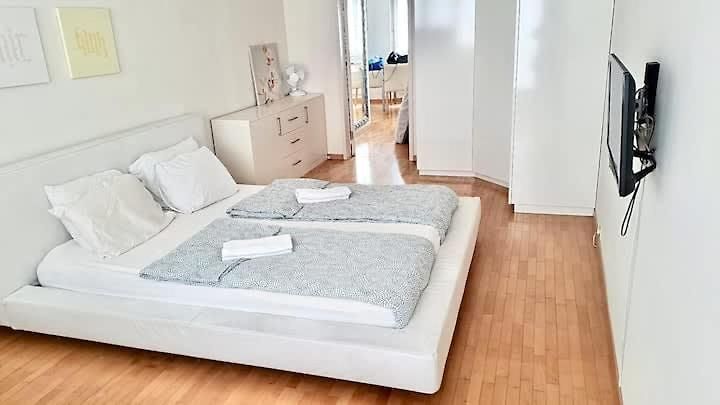 Charming Flat - Weite Apartment