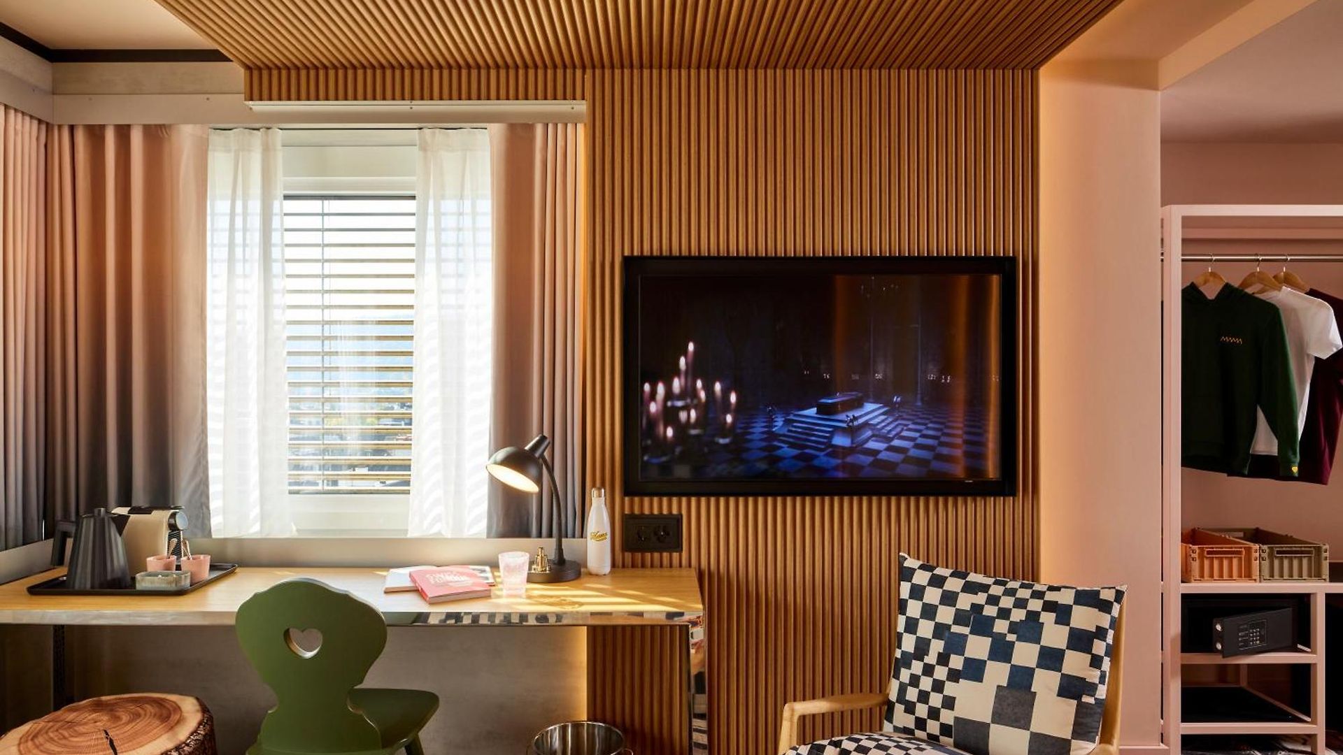Mama Shelter Hotel