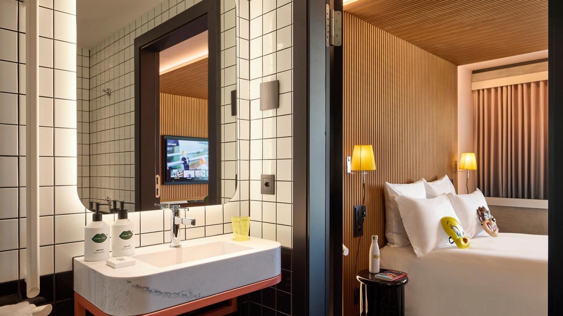 Hotel Mama Shelter 4*