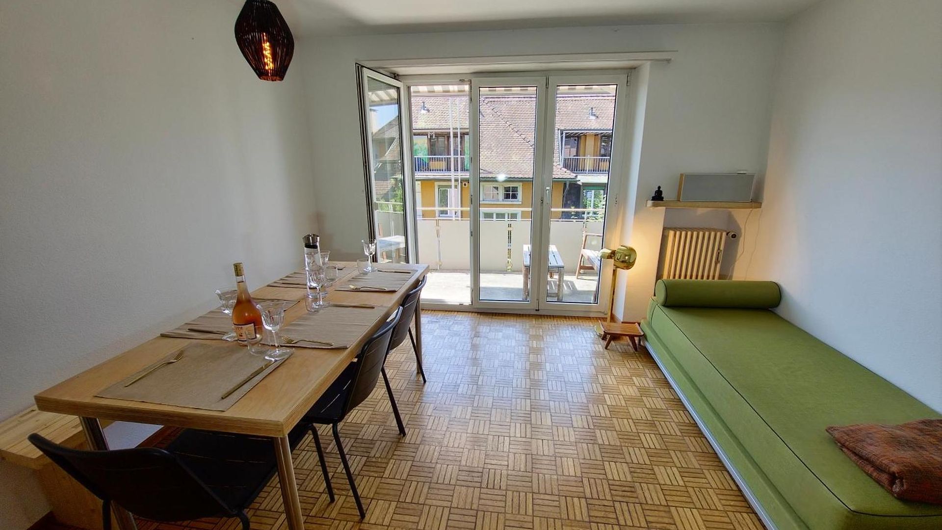 Designer Apt, 2 Balconies, 10min To Main Station Apartment Zurich