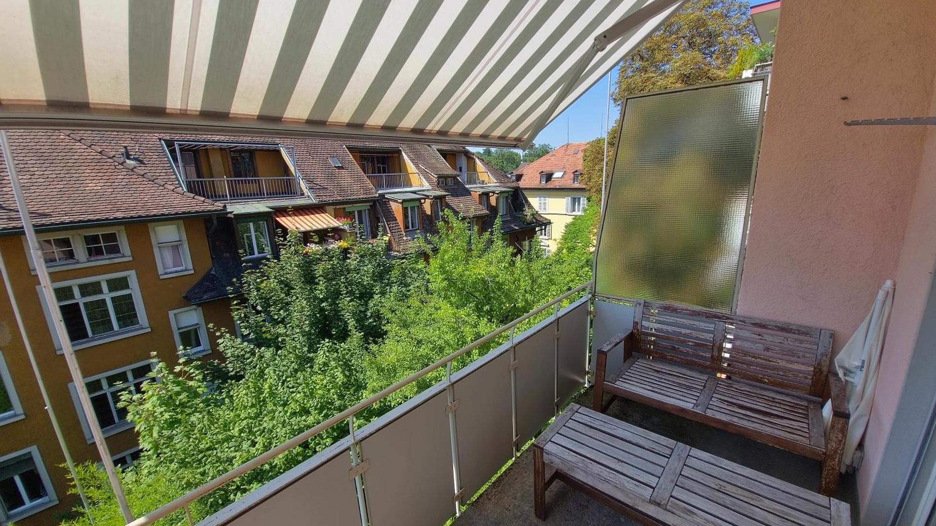 Designer Apt, 2 Balconies, 10min To Main Station *