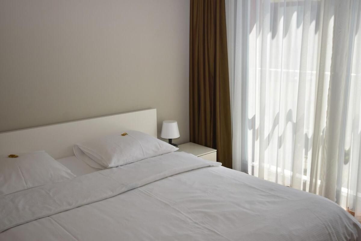 Apartment Comfortable 1br Flat At Great Location - Baron 24 *