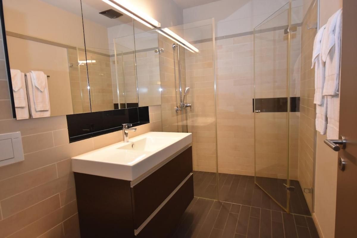 Comfortable 1br Flat At Great Location - Baron 24 Apartment