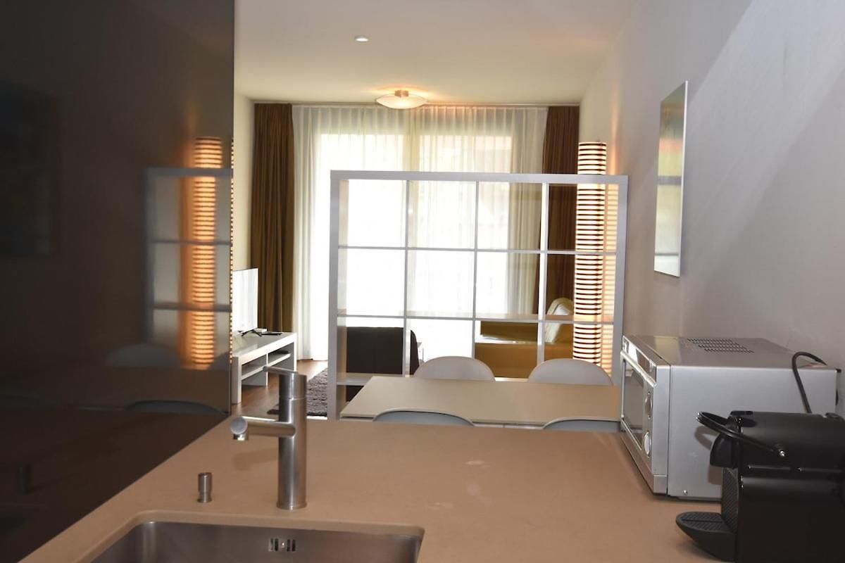 Comfortable 1br Flat At Great Location - Baron 24 Apartment