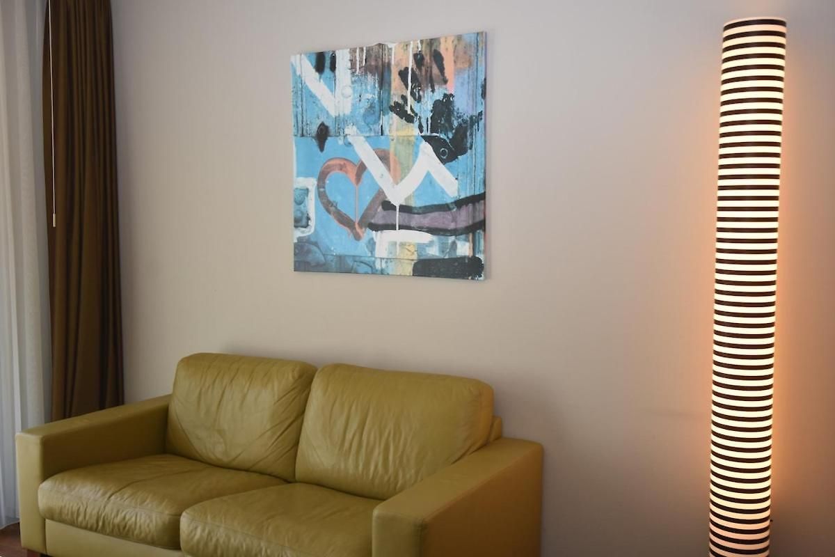 Apartment Comfortable 1br Flat At Great Location - Baron 24