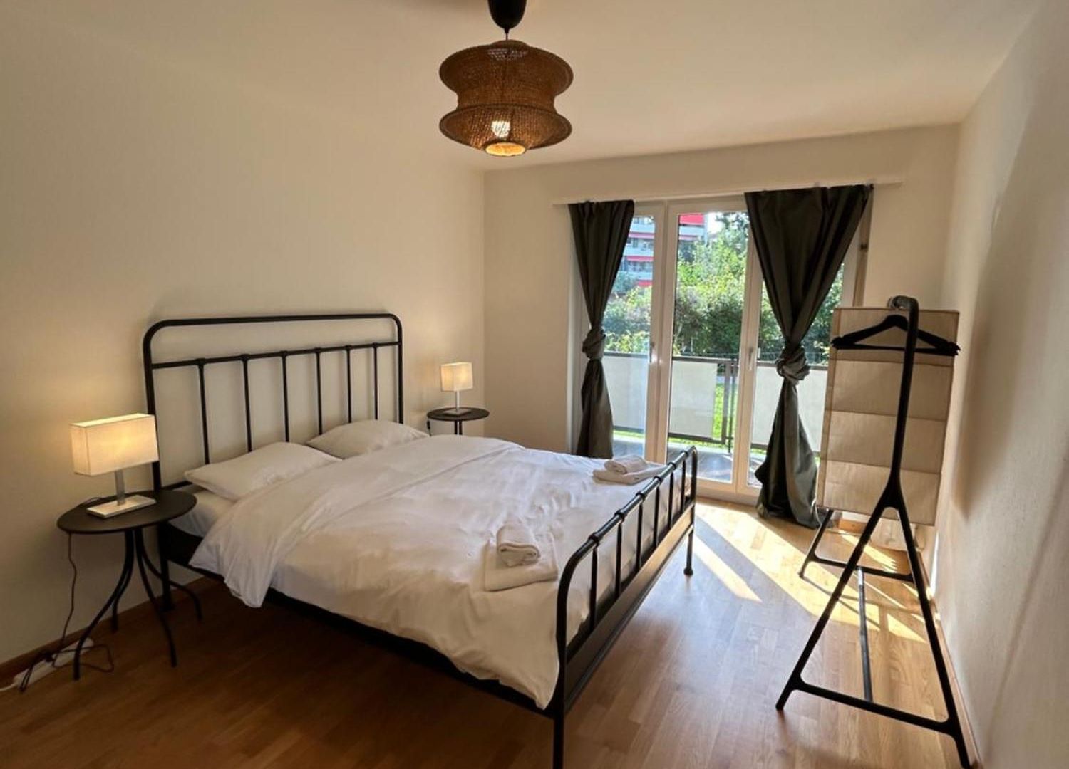 Apartment Plain & Practical