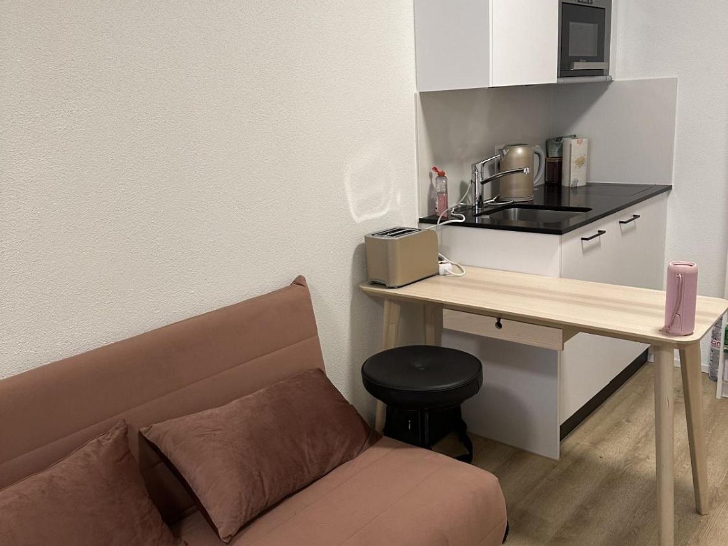 To Walk Everywhere Apartment *