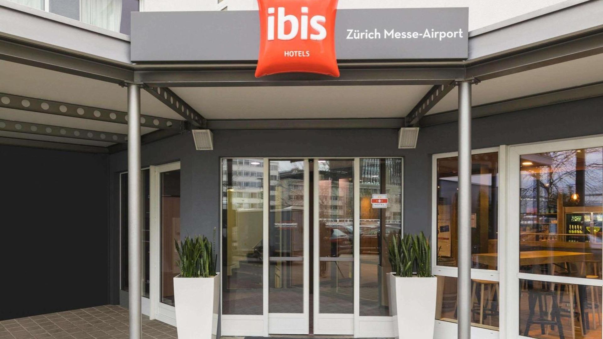 Ibis Messe Airport Zurich