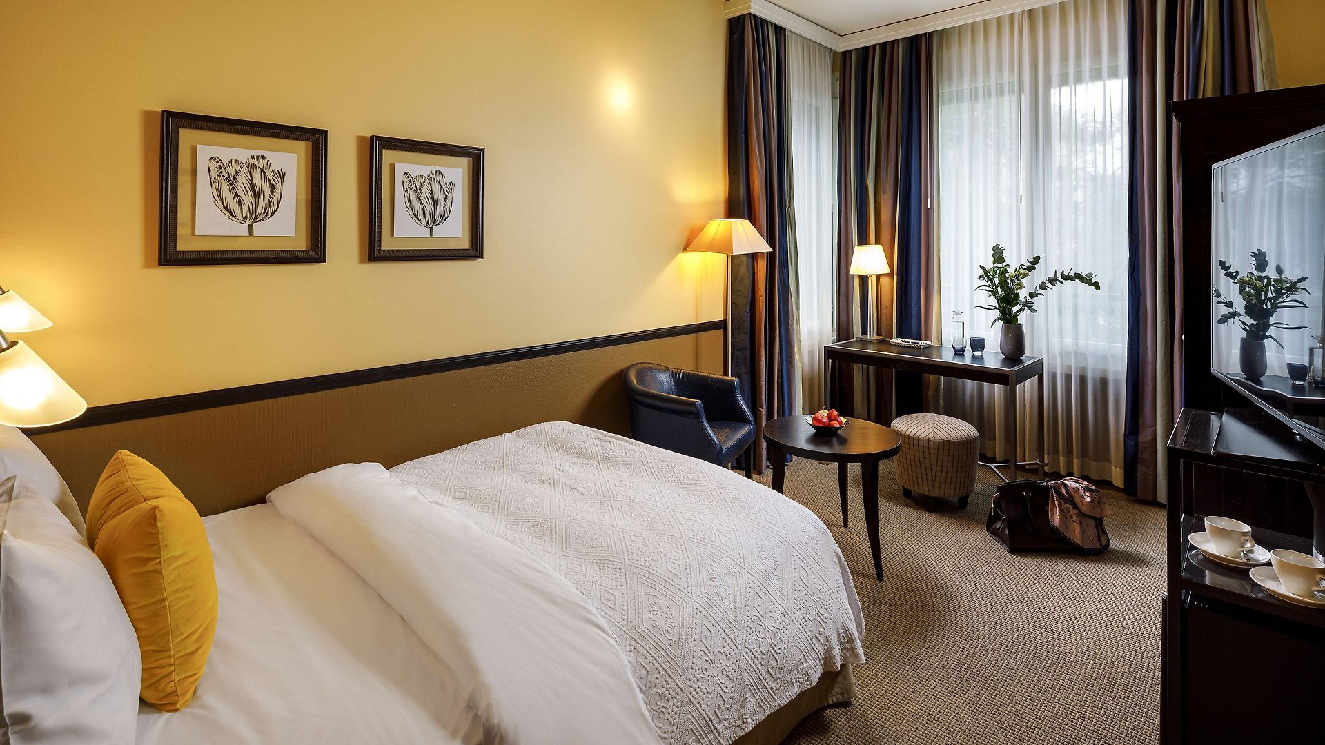 Opera Hotel